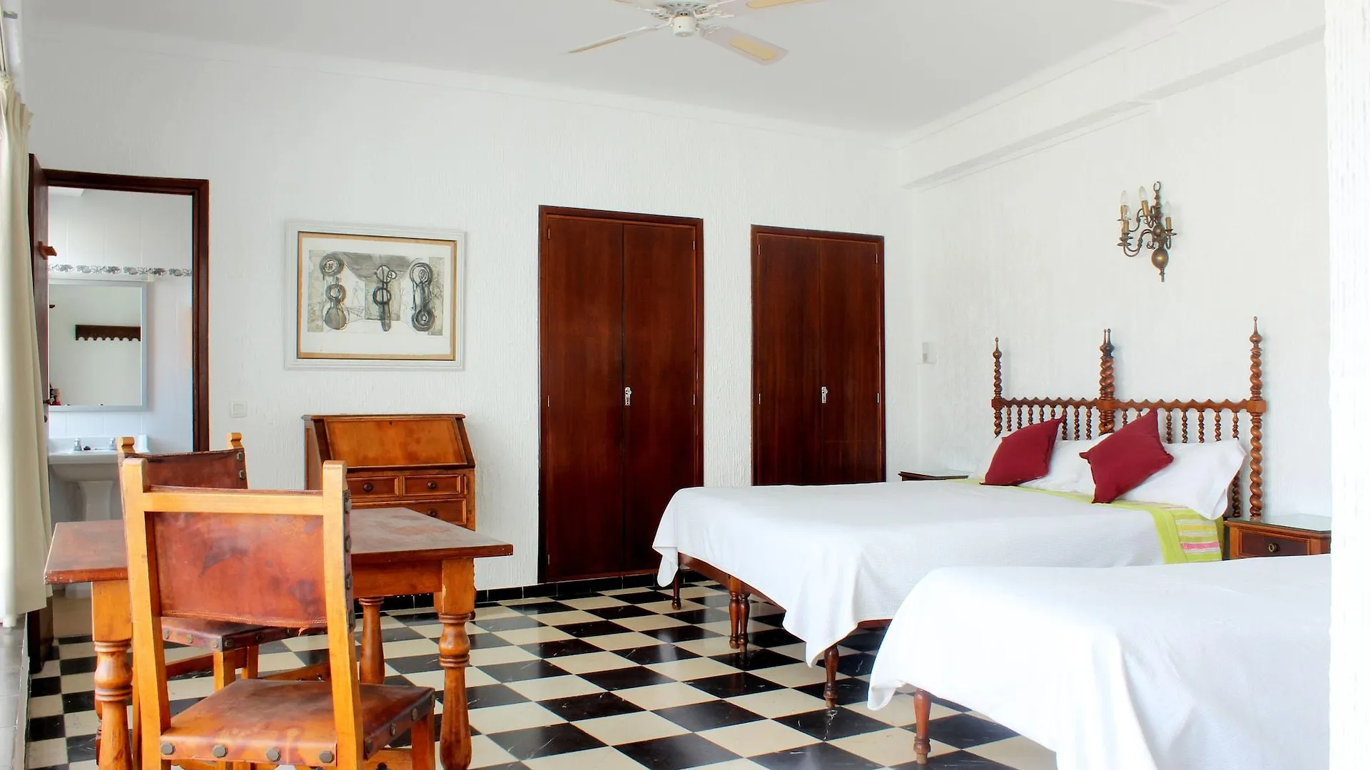Hostal Cas Bombu Cala Ratjada  Gasthof