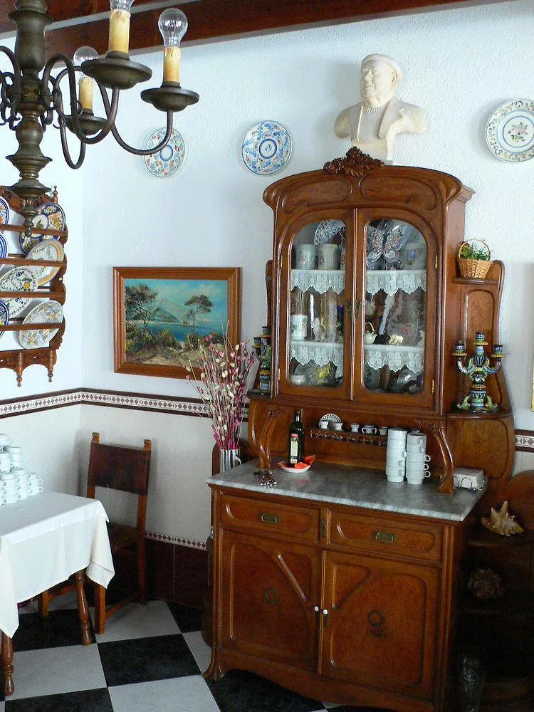Hostal Cas Bombu Cala Ratjada  2*, Cala Ratjada (Mallorca)