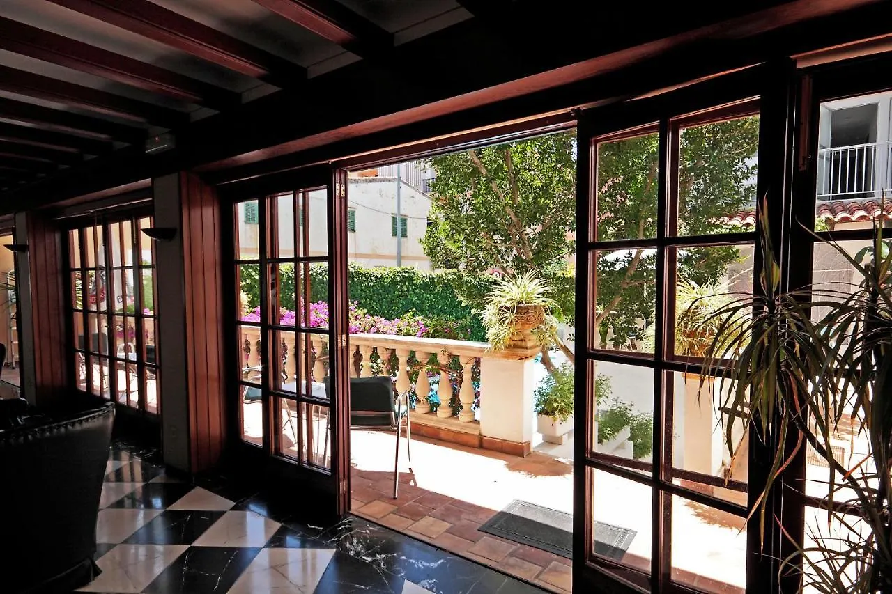 Hostal Cas Bombu Cala Ratjada  2*, Cala Ratjada (Mallorca)